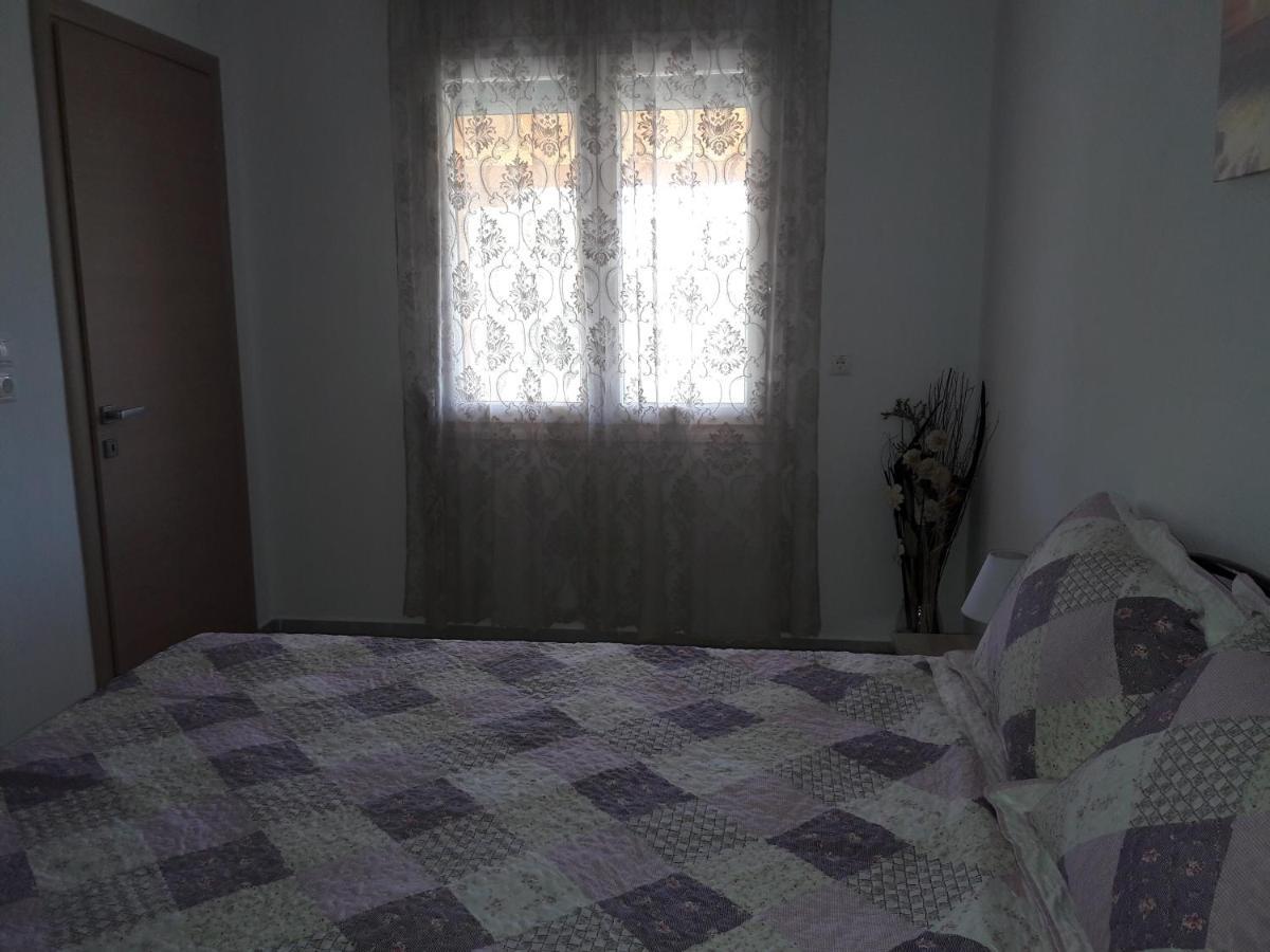 トロニ Alexandra'S Housesヴィラ エクステリア 写真
