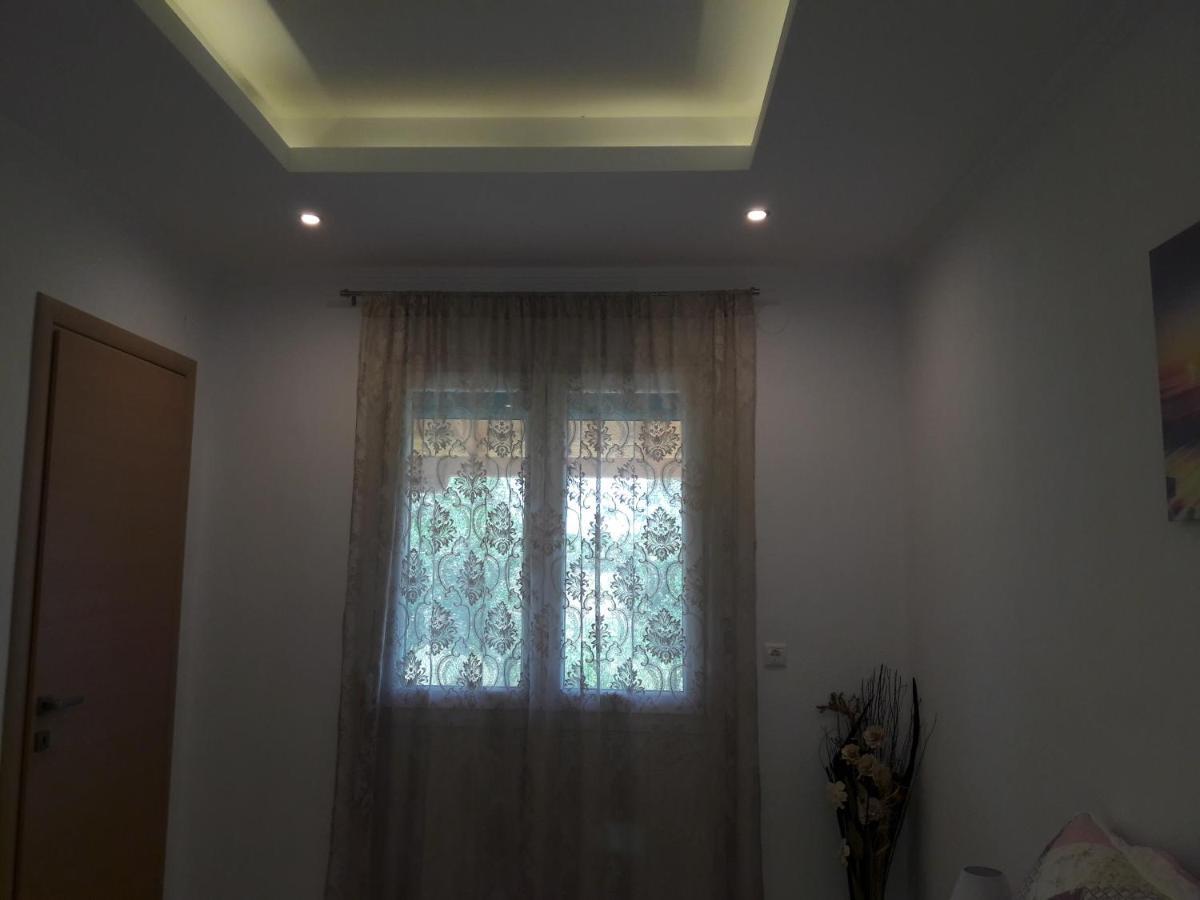 トロニ Alexandra'S Housesヴィラ エクステリア 写真